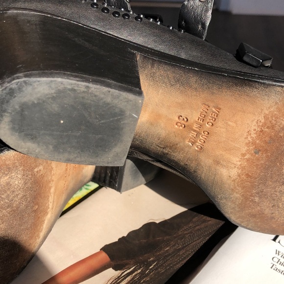 L’Idea by Lori Leather Gold Studded Ankle Boots Black size 38 - Picture 5 of 5